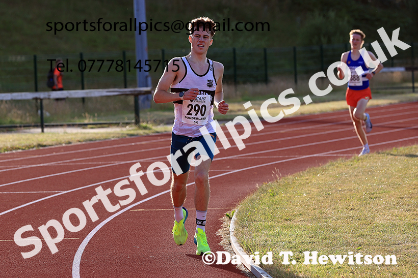 Senior Mens 2025 Sunderland 5k, Silksworth, Sunderland. Photo: David T. Hewitson/Sports for All Pics